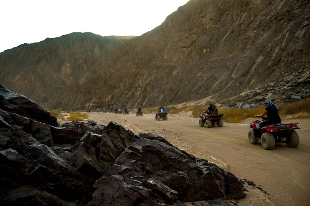 desert-safari-trip-by-quad-bike-2